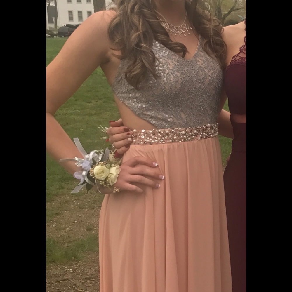 Prom Dress! - Picture 2 of 2